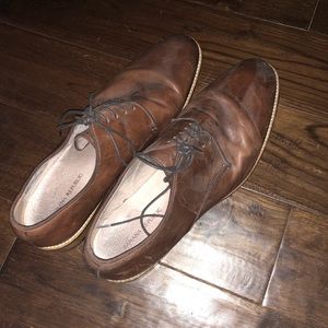 Banana Republic Brown leather Bluchers (Derby)
